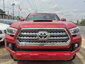 Toyota Tacoma Limited 2017 Red