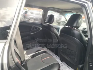 Toyota RAV4 2012 Gray