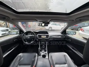 Honda Accord Sport SE 4dr Sedan FWD (2.4L 4cyl 2A) 2017 Gray