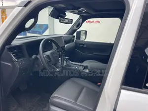 Lexus GX 2025 White