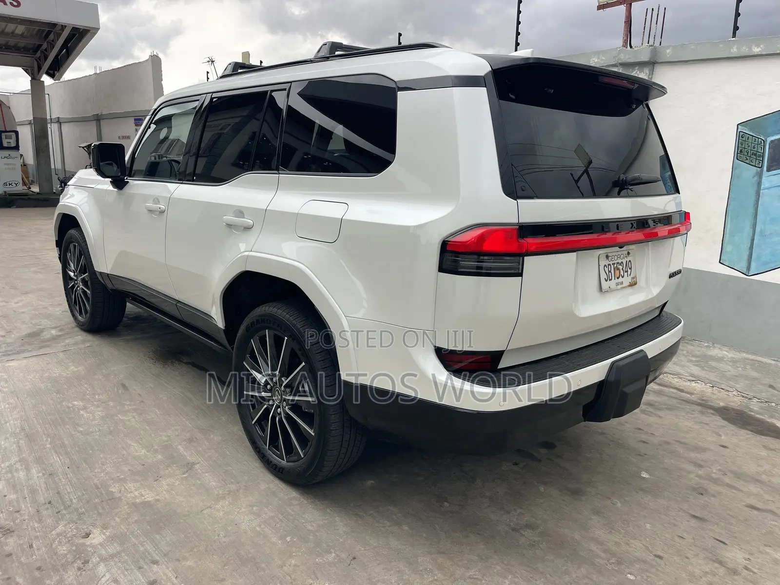 Lexus GX 2025 White