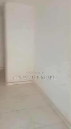 1bdrm Block of Flats in City Estate, Life Camp for rent
