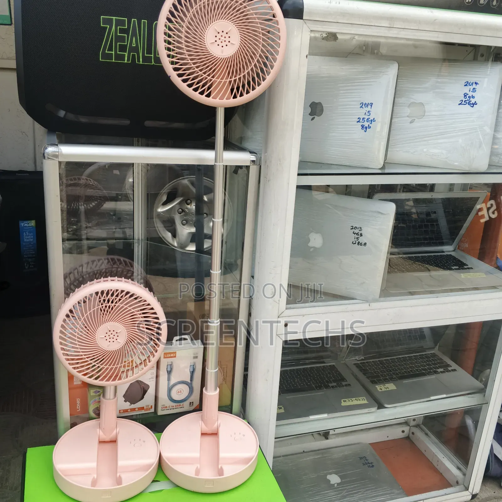 17 Hours Non-Stop Original Rechargeable Fan