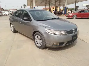 Kia Cerato 2012 Gray