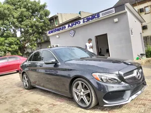Mercedes-Benz C300 Luxury 4dr RWD Sedan (2.0L 4cyl 7A) 2015 Gray