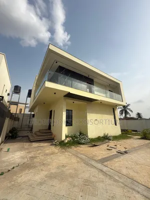 4bdrm Duplex in Kolapo Ishola Gra., Akobo for sale