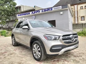 Mercedes-Benz GLE-Class GLE 350 4MATIC 2019 Gold