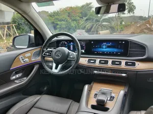Mercedes-Benz GLE-Class GLE 350 4MATIC 2019 Gold
