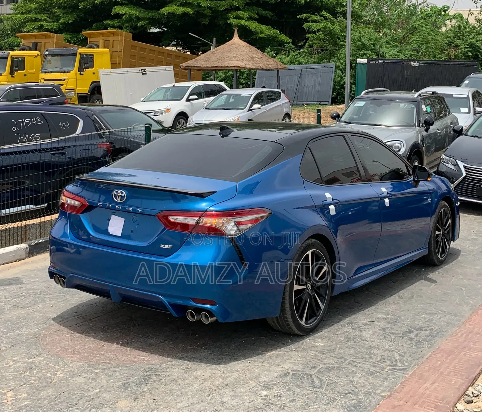 Toyota Camry 2019 Blue