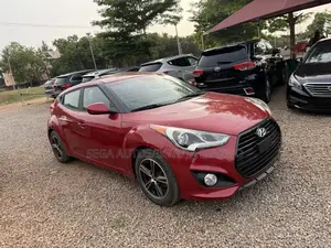 Hyundai Veloster Base 2016 Red