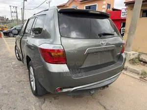 Toyota Highlander Sport 2008 Gray