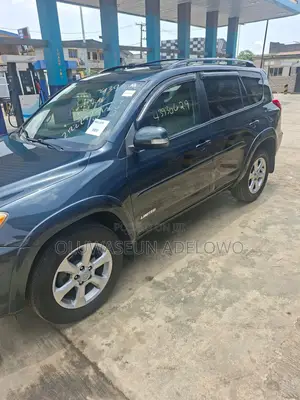 Toyota RAV4 3.5 Limited 2010 Green