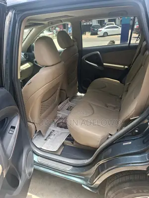 Toyota RAV4 3.5 Limited 2010 Green