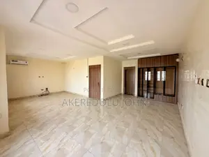 4bdrm Townhouse / Terrace in Kado for rent