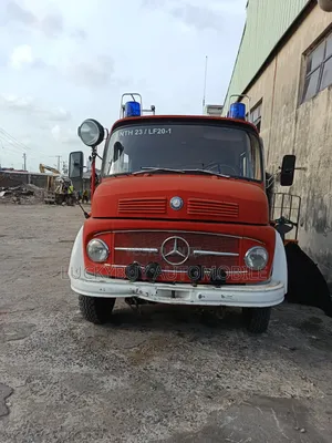 Mercedes Benz 1113 Auxiliary