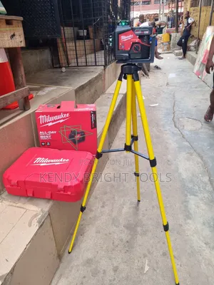 Milwaukee Laser Level 12 Lines (M12)