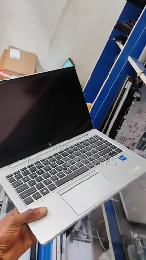 Laptop HP EliteBook 840 G8 16GB Intel Core i7 SSD 512GB
