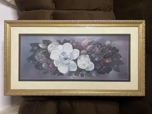 Gold Frame Wall Decoration
