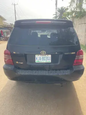 Toyota Highlander Limited V6 4x4 2004 Black