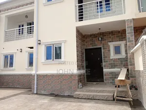 2bdrm Block of Flats in Mountain Top Estate, Lugbe District for rent