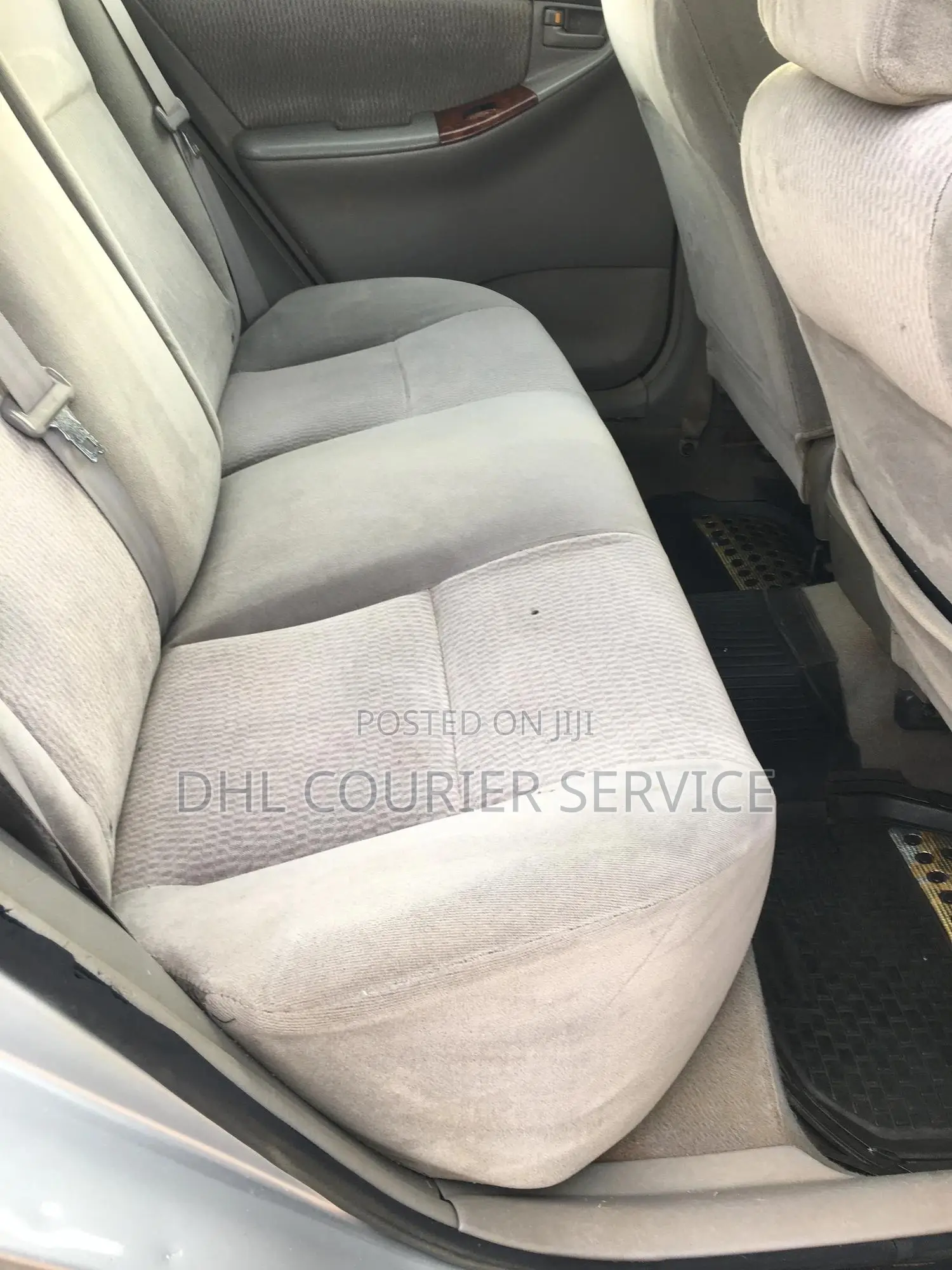 Toyota Corolla LE 2005 Silver