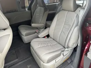 Toyota Sienna Limited 7 Passenger 2012 Red