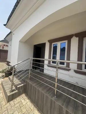 3bdrm Bungalow in Efab Queens, Karsana for rent