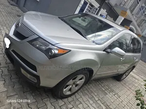 Acura MDX Advance Package SUV AWD (3.7L 6cyl 6A) 2011 Silver