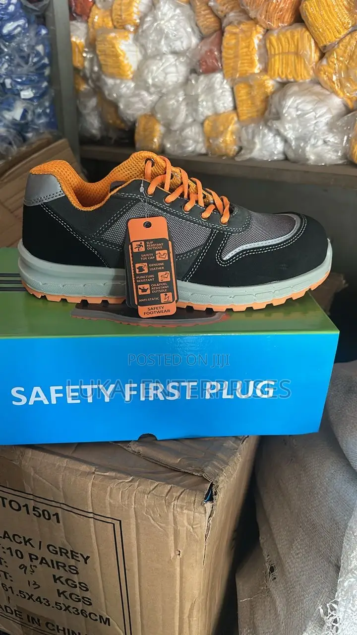 First Plug Safety Boot