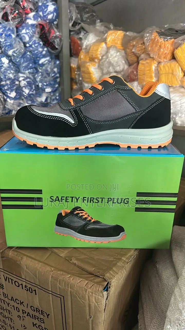 First Plug Safety Boot