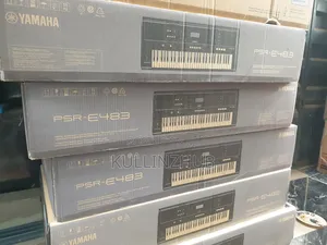 PSR-E483 Portable 61-Key Keyboard