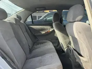 Toyota Corolla 2005 Silver