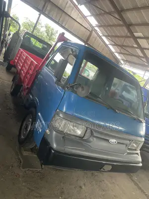 Ford Pickup 2004 Blue