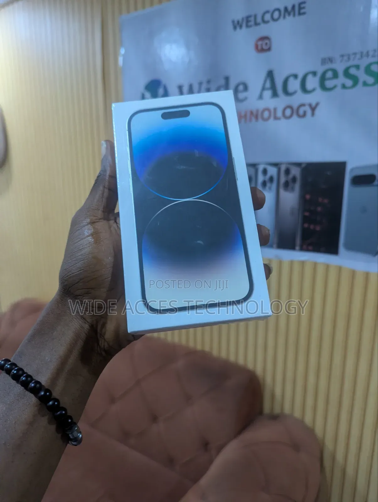 New Apple iPhone 14 Pro Max 128 GB Silver