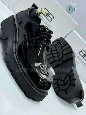 Step Up in Style With Balenciaga Premium Men’S Shoes!