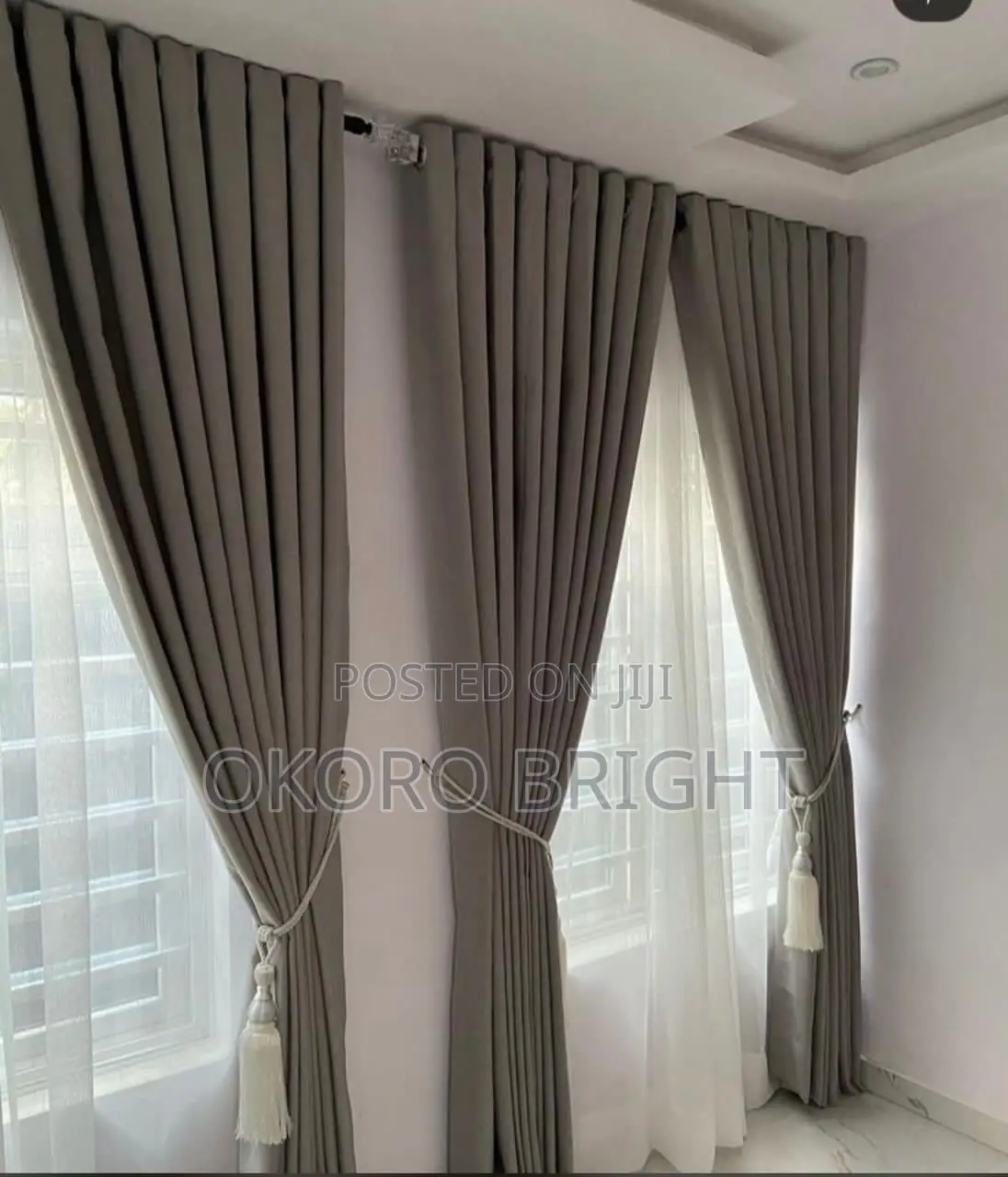 Curtains and Window Blinds