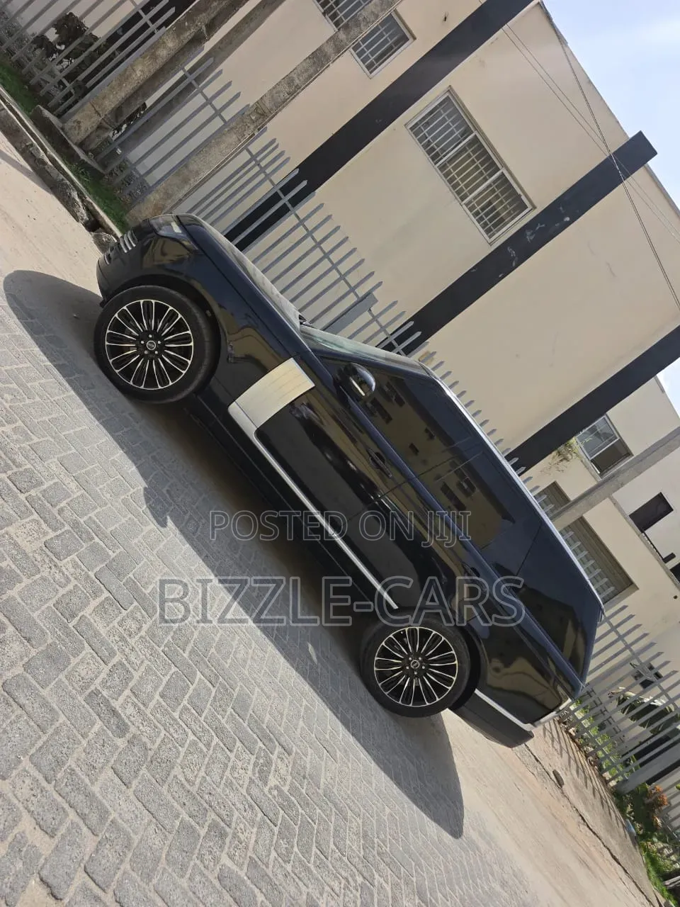 Land Rover Range Rover Vogue 2016 Black
