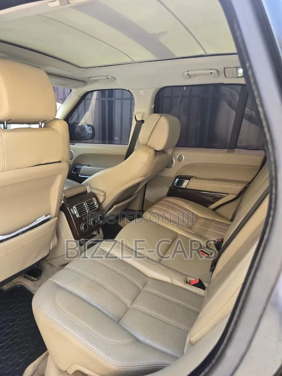 Land Rover Range Rover Vogue 2016 Black