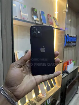 Apple iPhone 12 64 GB Black