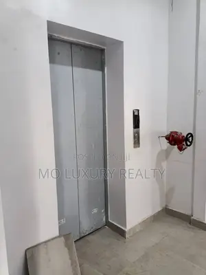 3bdrm Apartment in Lekki Phase 1 for rent