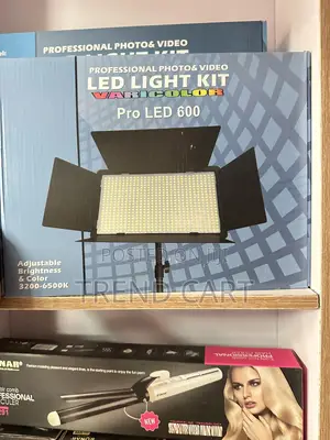 Led 600 Tripod