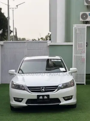 Honda Accord 2013 White