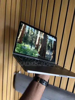 Laptop Apple MacBook Pro 2019 16GB Intel Core i7 SSD 512GB
