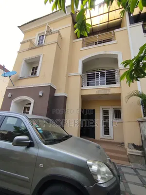 5bdrm Townhouse / Terrace in Gusape, Guzape District for rent