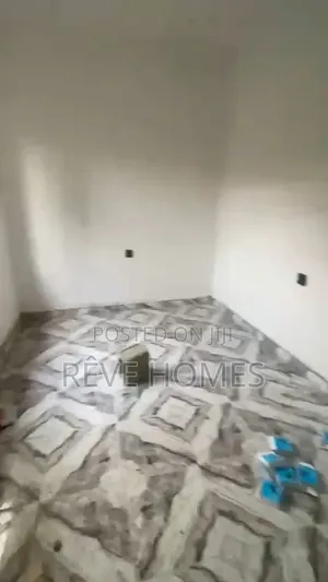 Studio Apartment in Williams, New Garage / Gbagada for rent