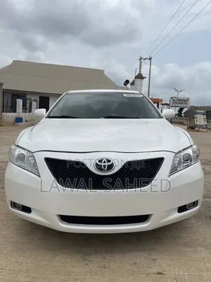 Toyota Camry XLE 4dr Sedan (2.4L 4cyl 5A) 2007 White