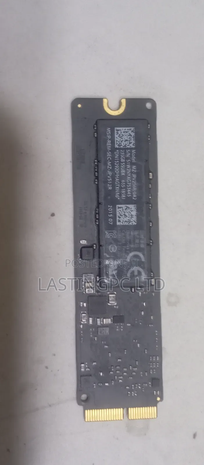 256gb SSD for Macbook Pro/Air
