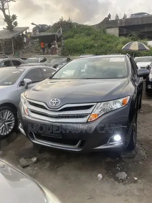 Toyota Venza 2012