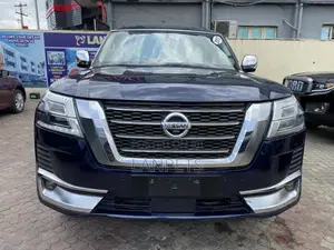 Nissan Patrol 2017 Blue