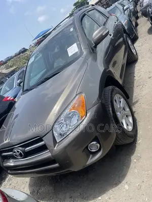 Toyota RAV4 2012